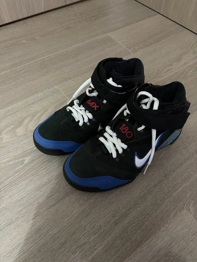 NIKE AIR MAX 180 バスケットボールシューズ