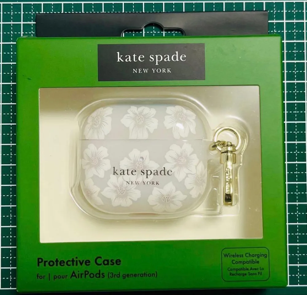 kate spade AirPods 第3世代用ケース