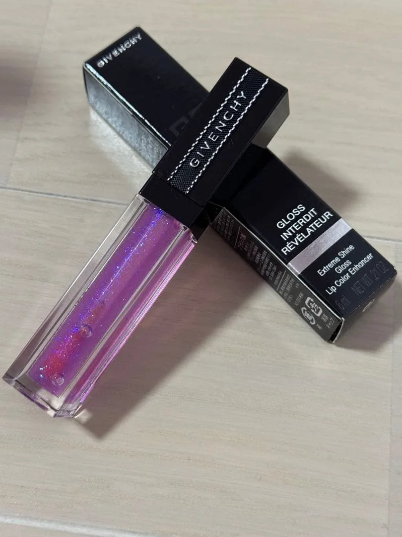 GIVENCHY グロス アンテルディ レヴェラトゥール