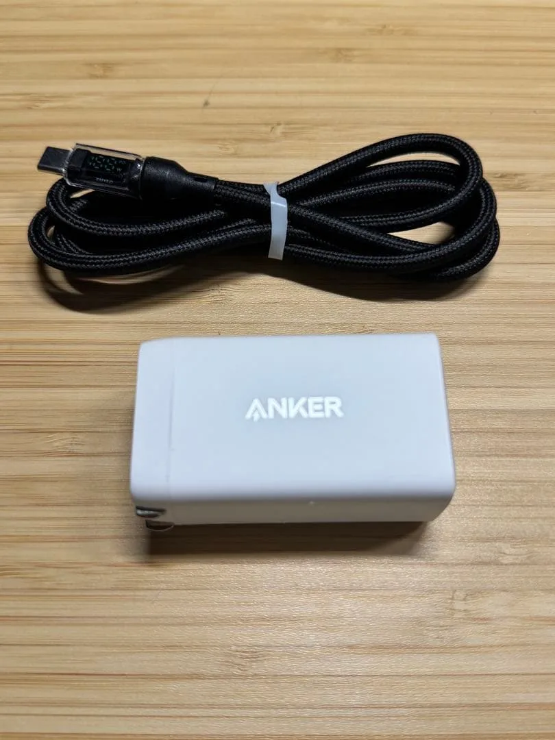 Anker PowerPort III 3-Port 65W Podケーブル付き