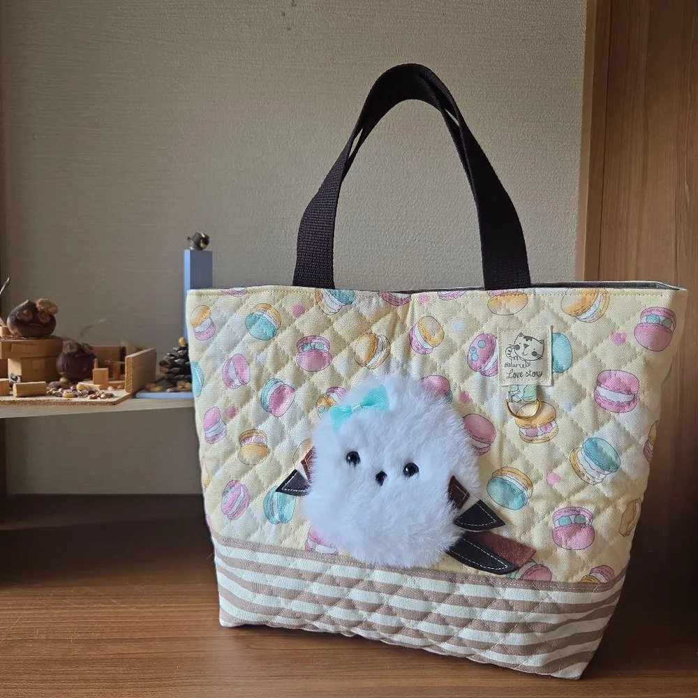 ●土日価格●マカロントートバッグ ふわふわシマエナガ ハンドメイド