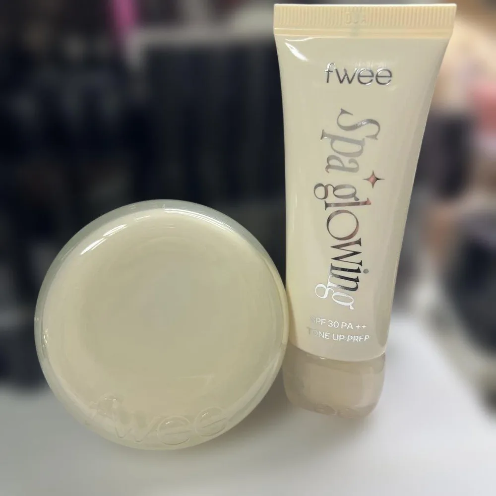 fwee クッションファンデーション & トーンアップベース