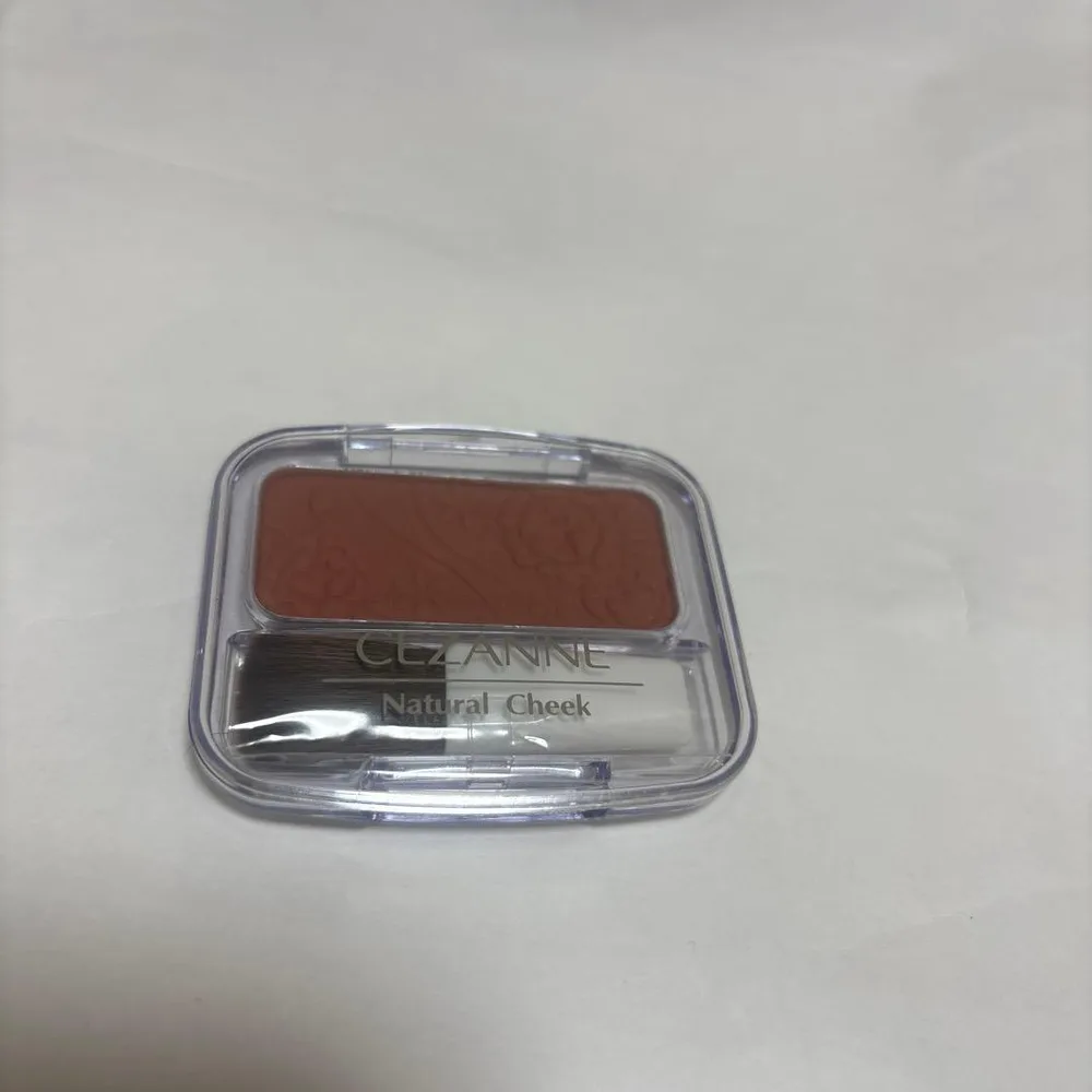 セザンヌ ナチュラル チークN 17 未使用品‼️