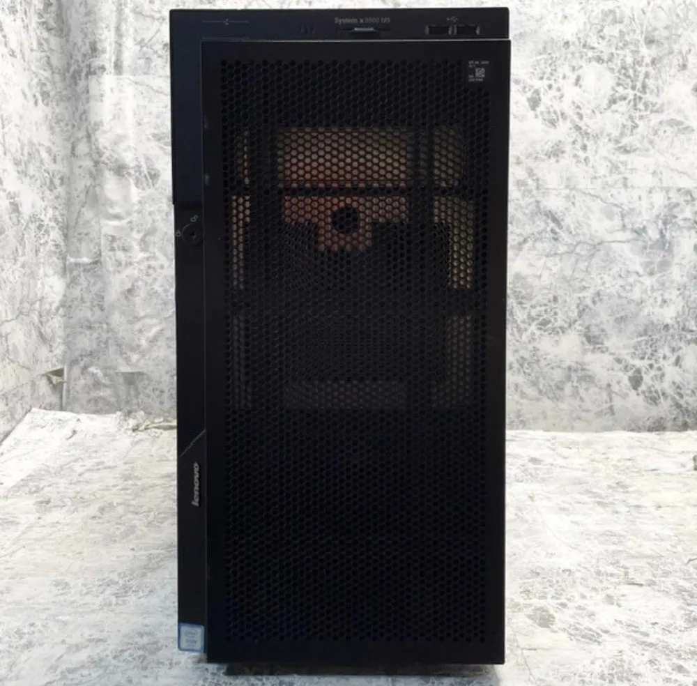 Lenovo System x3500 M5 サーバー 本体
