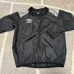 【美品】UMBRO ピステ 長袖 ブラック 130