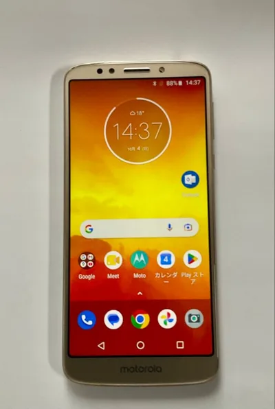 Motorola Moto e5 ゴールド 本体