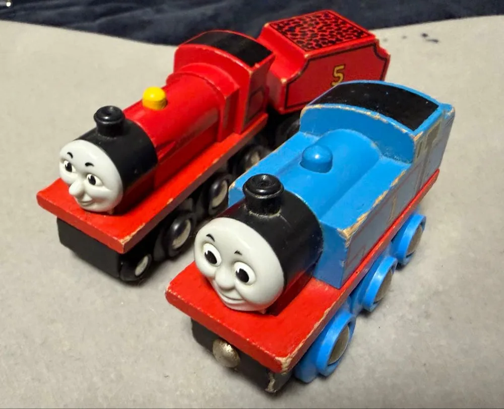 希少 レア 初期 木製 きかんしゃ トーマス ジェームズ ブリオ製 2台