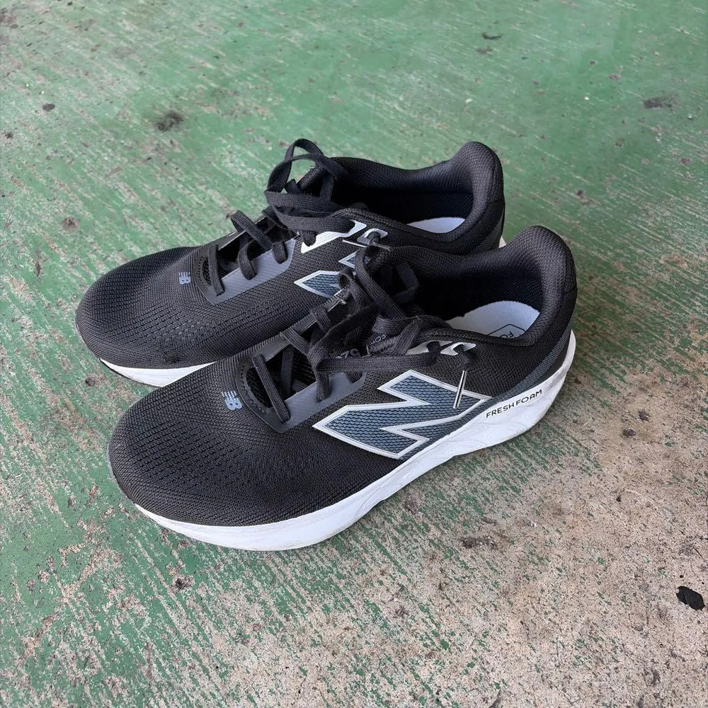 New Balance M520LK9 27cm 4E ブラック
