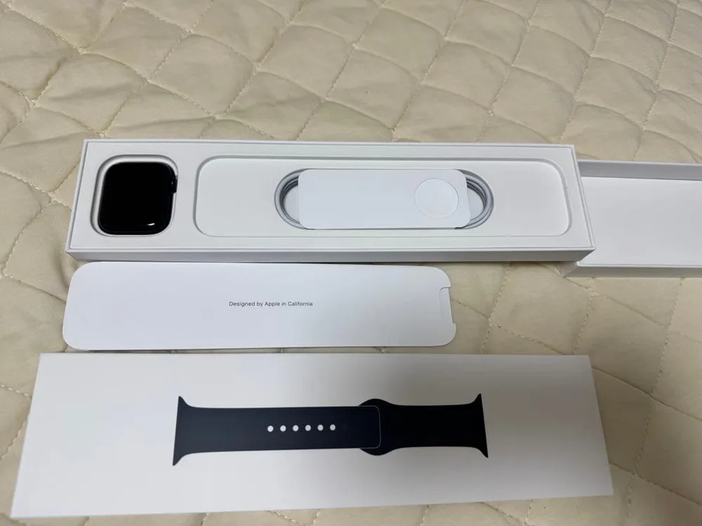 Apple Watch SE 第2世代44mm GPSミッドナイト