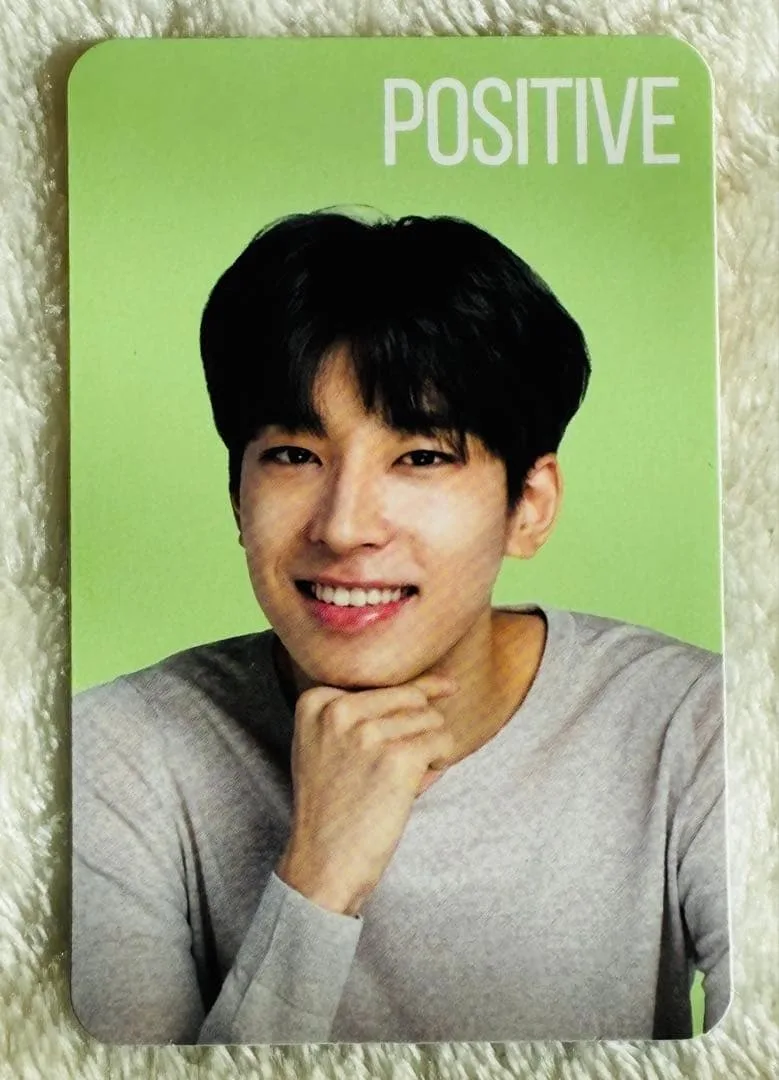 the SAEM×SEVENTEEN WONWOO フォトカード
