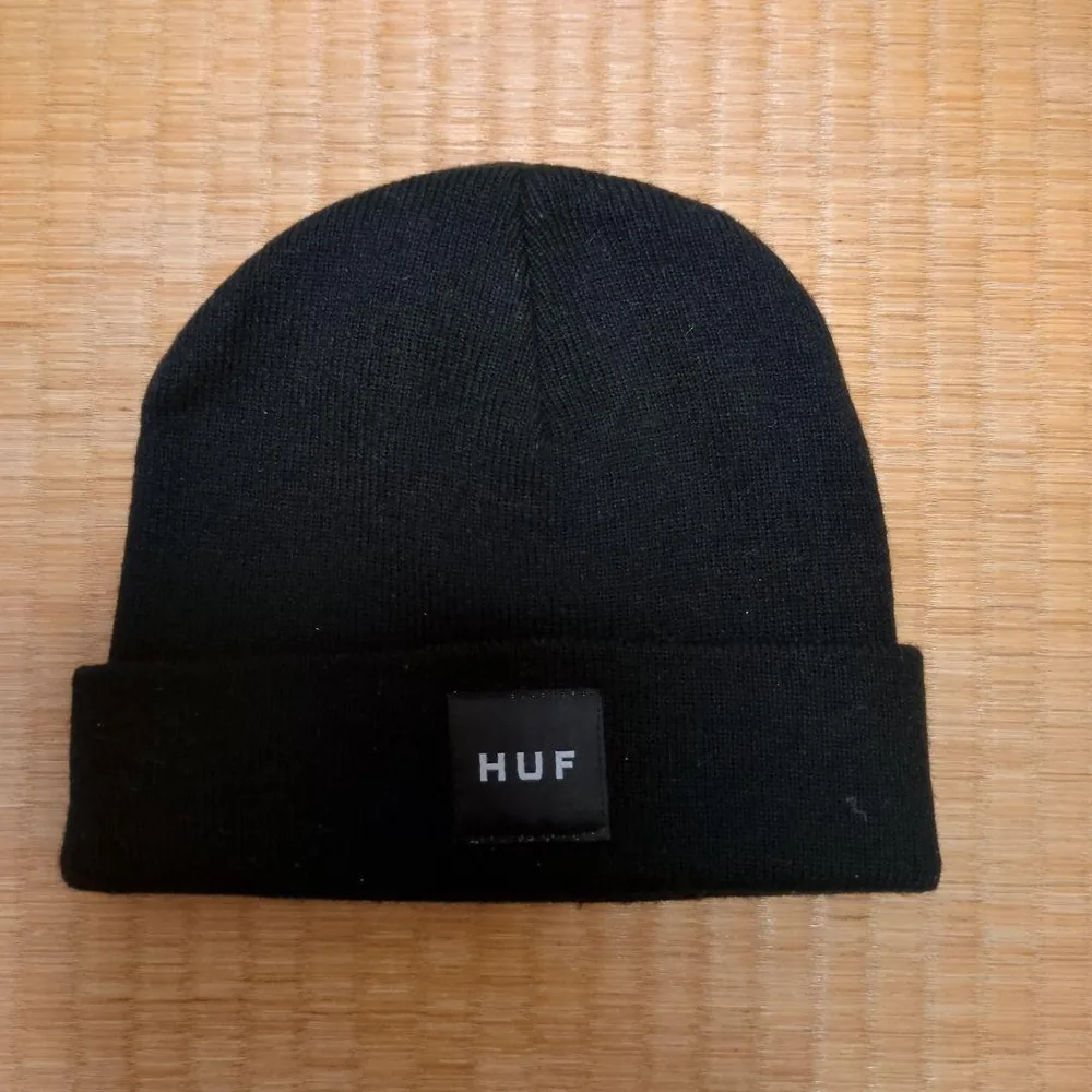 HUF ニット帽 ビーニー ブラック