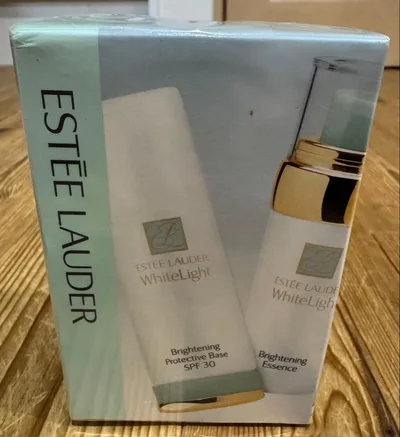ESTEE LAUDER WhiteLight セット
