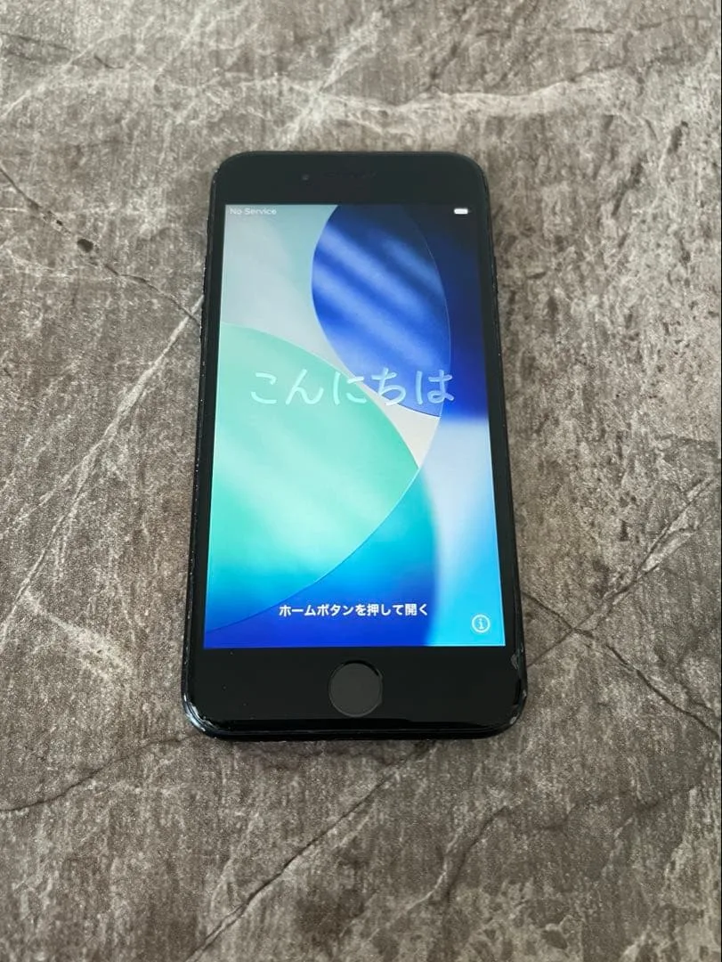 iPhoneSE 第2世代 64GB ブラックSIMフリー 背面割れ 電池87%