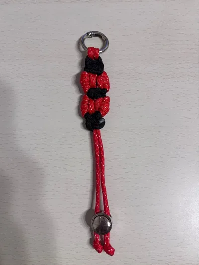 ハンドメイド パラコードペットボトルホルダー(赤黒)