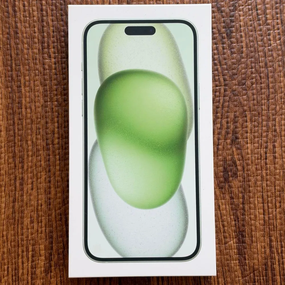 iPhone 15 plus グリーン 128GB