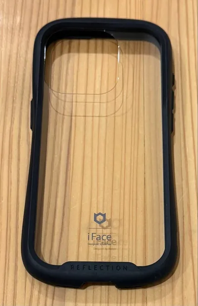 iFace Reflection iPhone15ケース ブラック