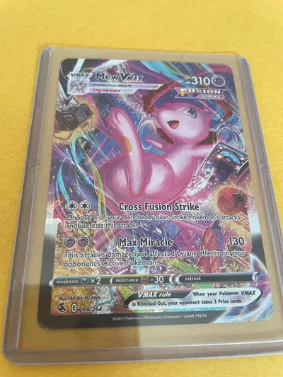 ポケモンカード Mew VMAX 269/264