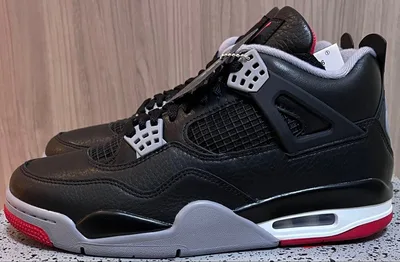 NIKE AIR JORDAN 4 RETRO Bred Reimagined