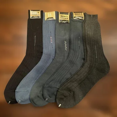 Naigai メンズソックス 5足セット 新品未使用 おまけ付きイブサンローラン
