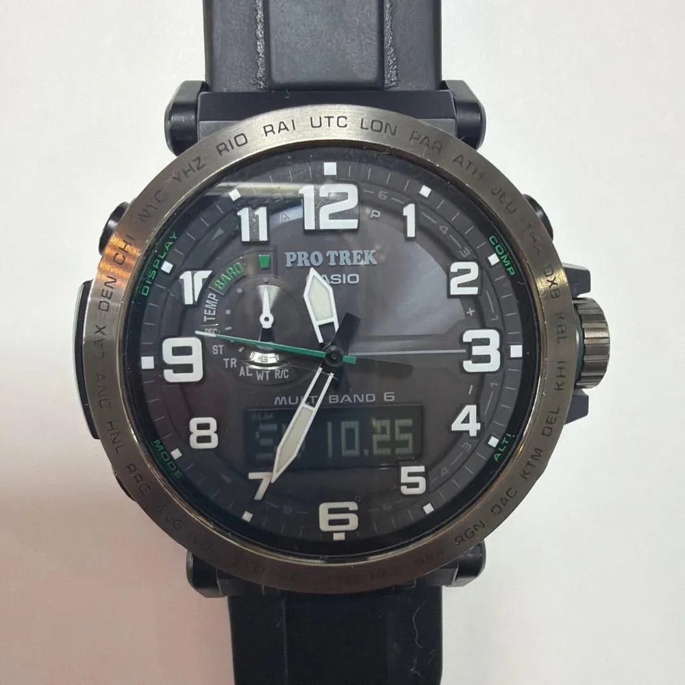 美品希少! CASIO PRO TREK 腕時計 デジタル アナログ ブラック