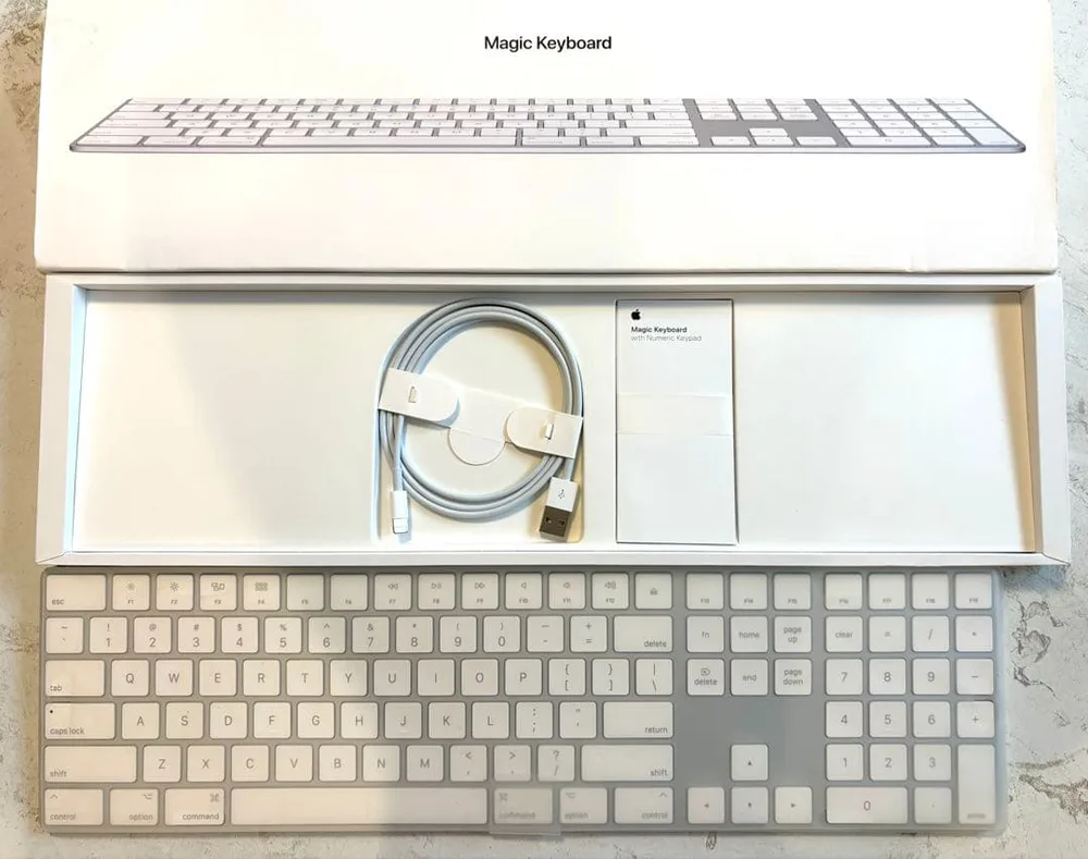 ほぼ未使用Apple 純正 Magic Keyboard テンキー付 US配列