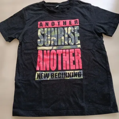 ❤️size140 キッズ 半袖Tシャツ ブラック カモフラ柄❤️