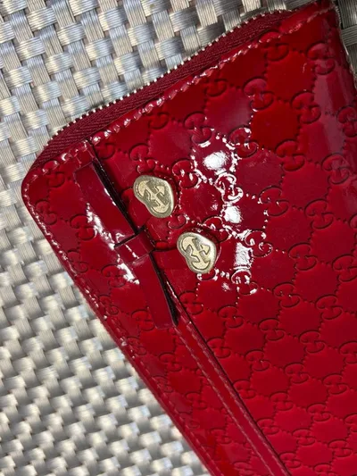 GUCCI グッチ 長財布 グッチシマ レザー レッド…