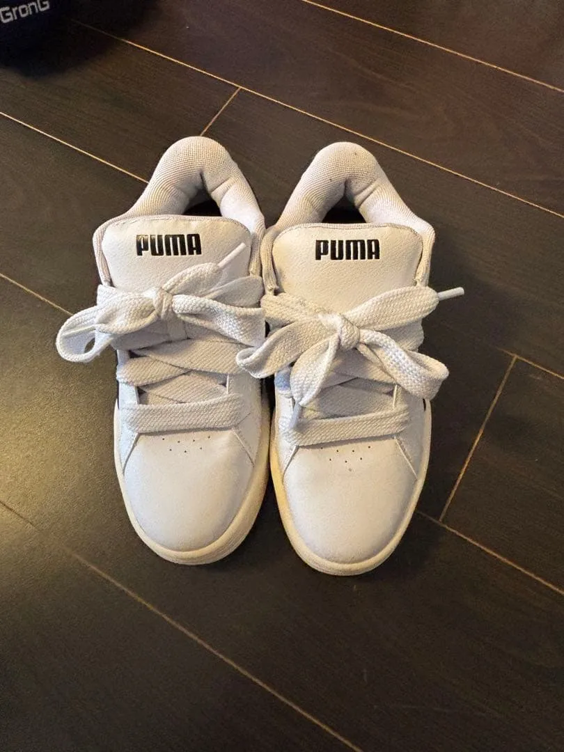 PUMA メンズスニーカー ホワイト