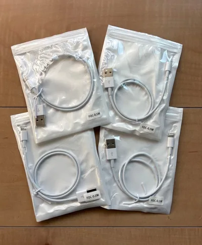 【新品未使用】iPhone ライトニングケーブル/0.5m×4本