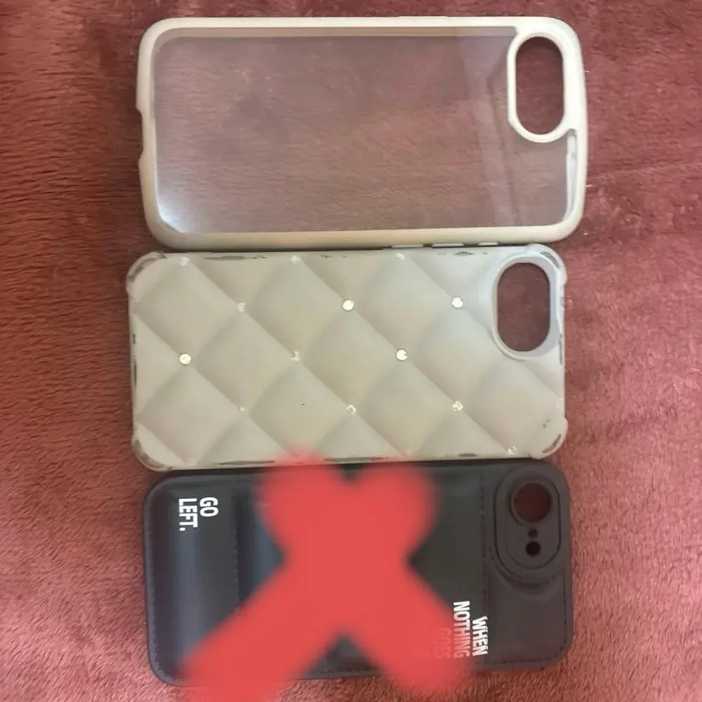 iPhone16e クッションデザインケース