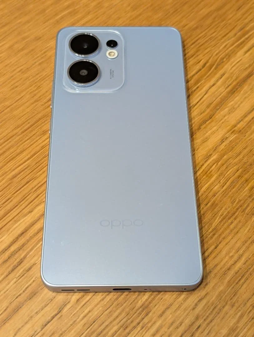 美品 OPPO Reno13 A 本体