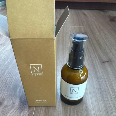 【新品未使用】Nオーガニック バランシング エッセンスミルク ex 60ml