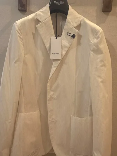 LARDINI ストライプ テーラードジャケット