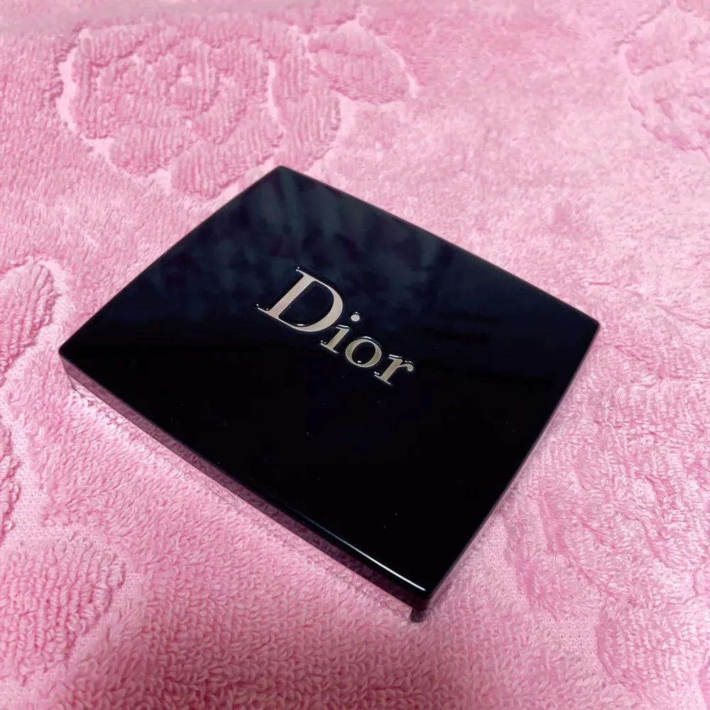 Christian Dior サンク クルール アイシャドウ パレット