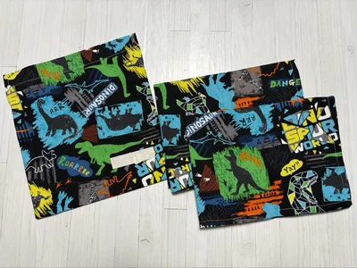 ハンドメイド ランチョンマット 恐竜柄
