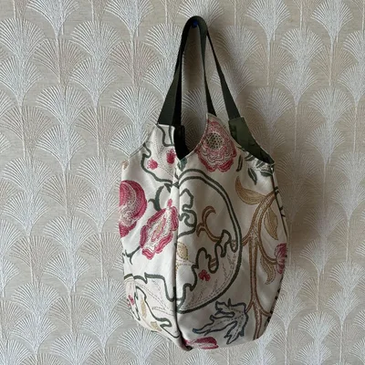ハンドメイド 花柄トートバッグ