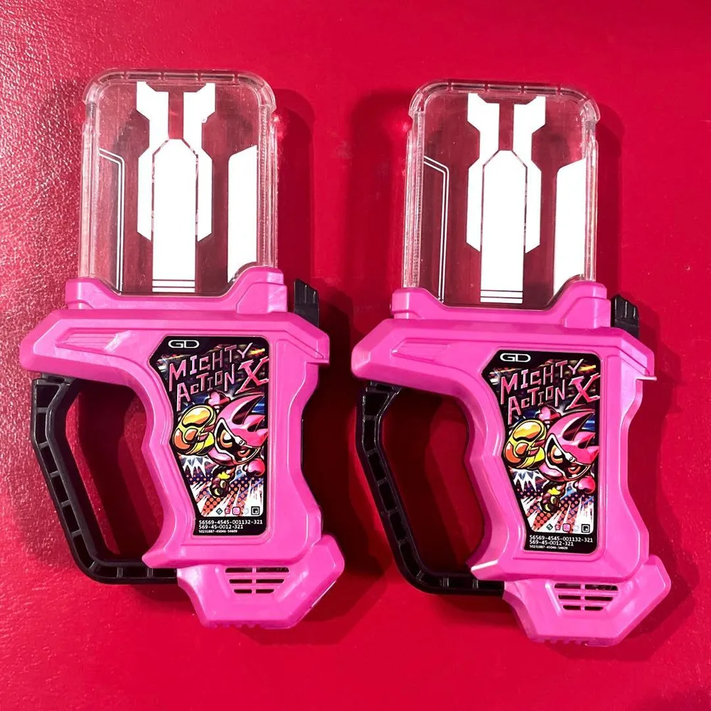 Kamen Rider Ex-Aid DX Mighty Action X Gashat ชุด 2 ชิ้น
