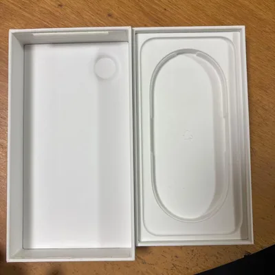 iPhone 空箱 iPhone16e