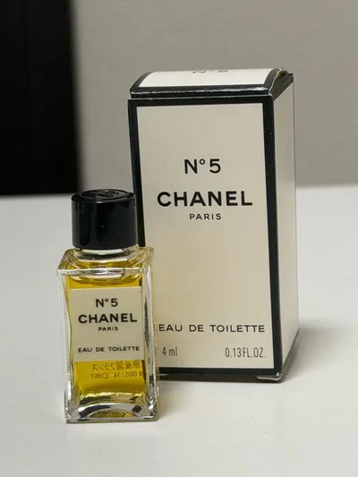 CHANEL N°5 オードゥ トワレット 4ml ミニボトル