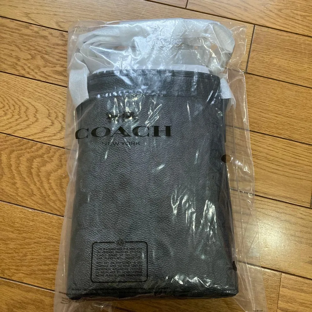 新品 COACH コーチ シグネチャー ショルダーバッグ