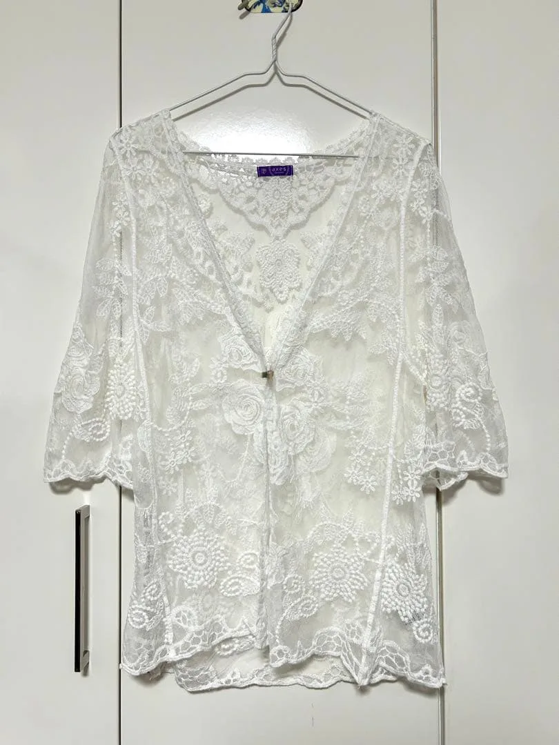 axes femme 総レースカーディガン 白