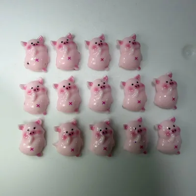 ネイルパーツ デコパーツ ブタ 14個
