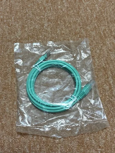 ミントグリーン LANケーブル