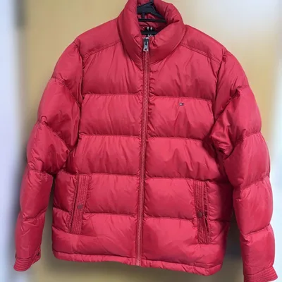 TOMMY HILFIGER メンズ ダウンジャケット レッド