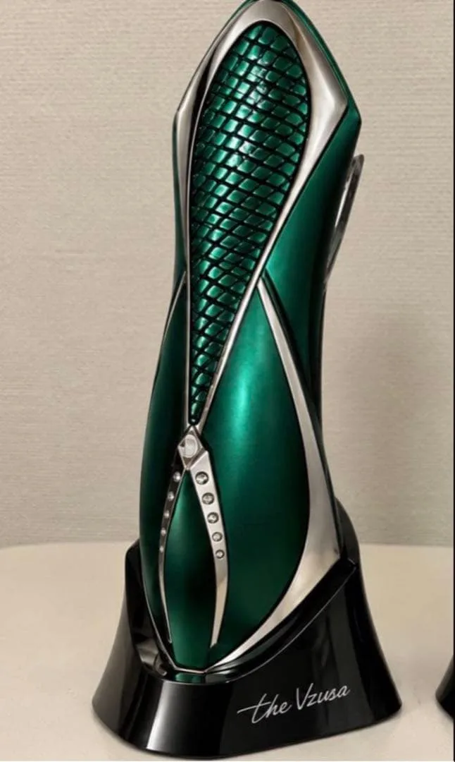 the Vzusa 美容機器 本体