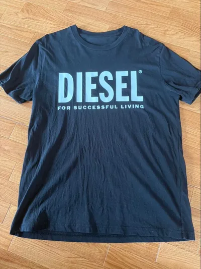 DIESEL Tシャツ ブラック ロゴプリント Lサイズ