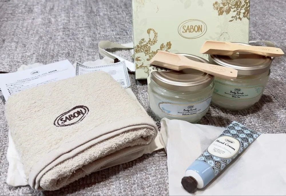 SABON ボディスクラブ ハンドクリーム セット