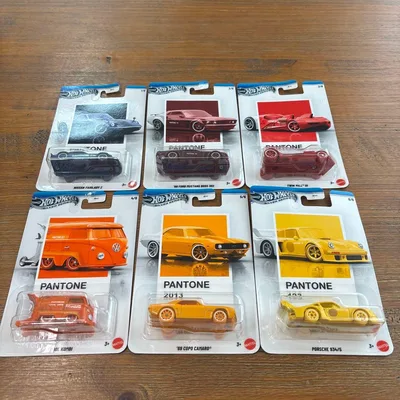 Hot Wheels PANTONE 6台セット
