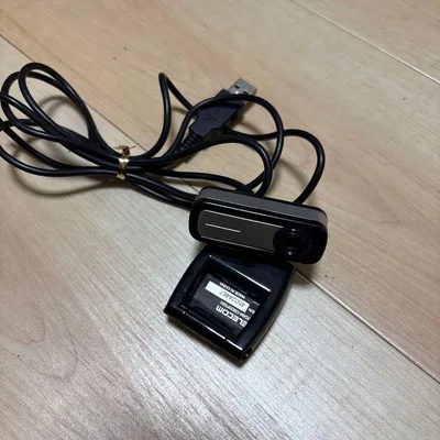 ELECOM Webカメラ UCAM-C0220FENBK 本体