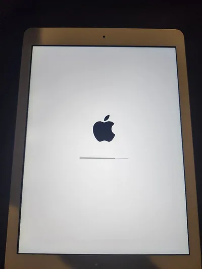 Apple iPad シルバー 本体